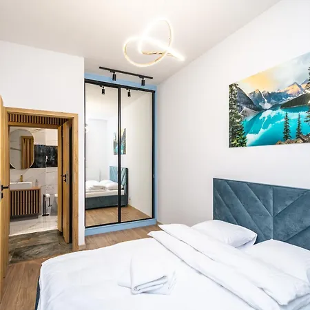 Rentplanet - Kosciuszki Apartment