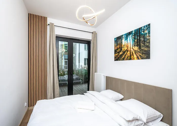 Rentplanet - Kosciuszki Apartment *